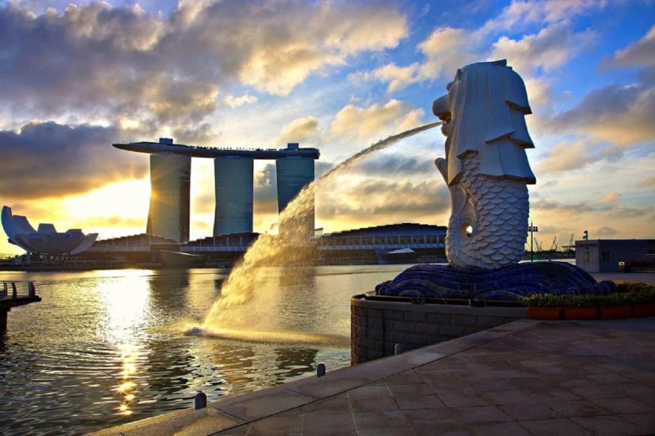 K 12 2* Singapura